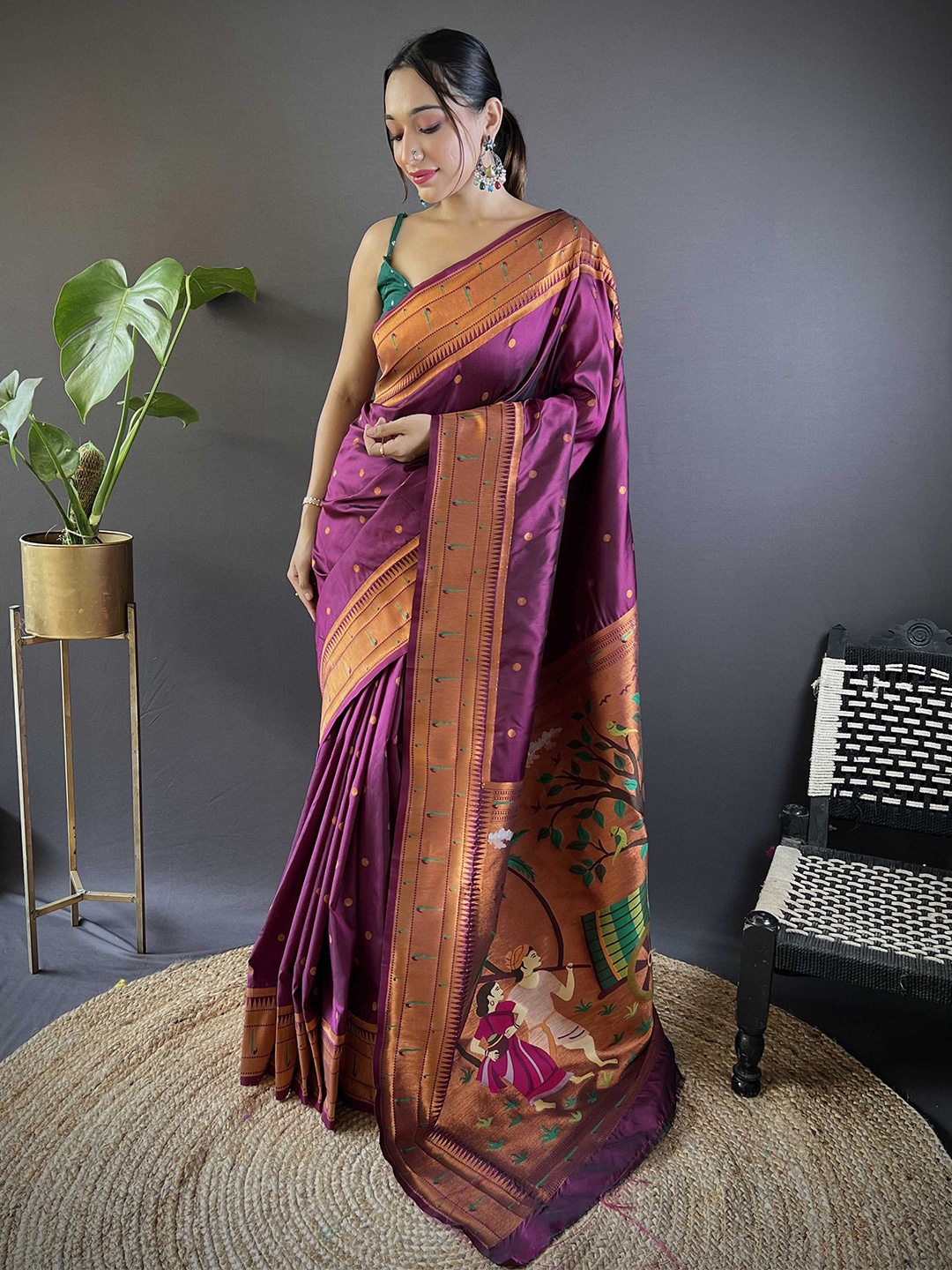 

Mitera Woven Design Zari Silk Blend Paithani Saree, Purple