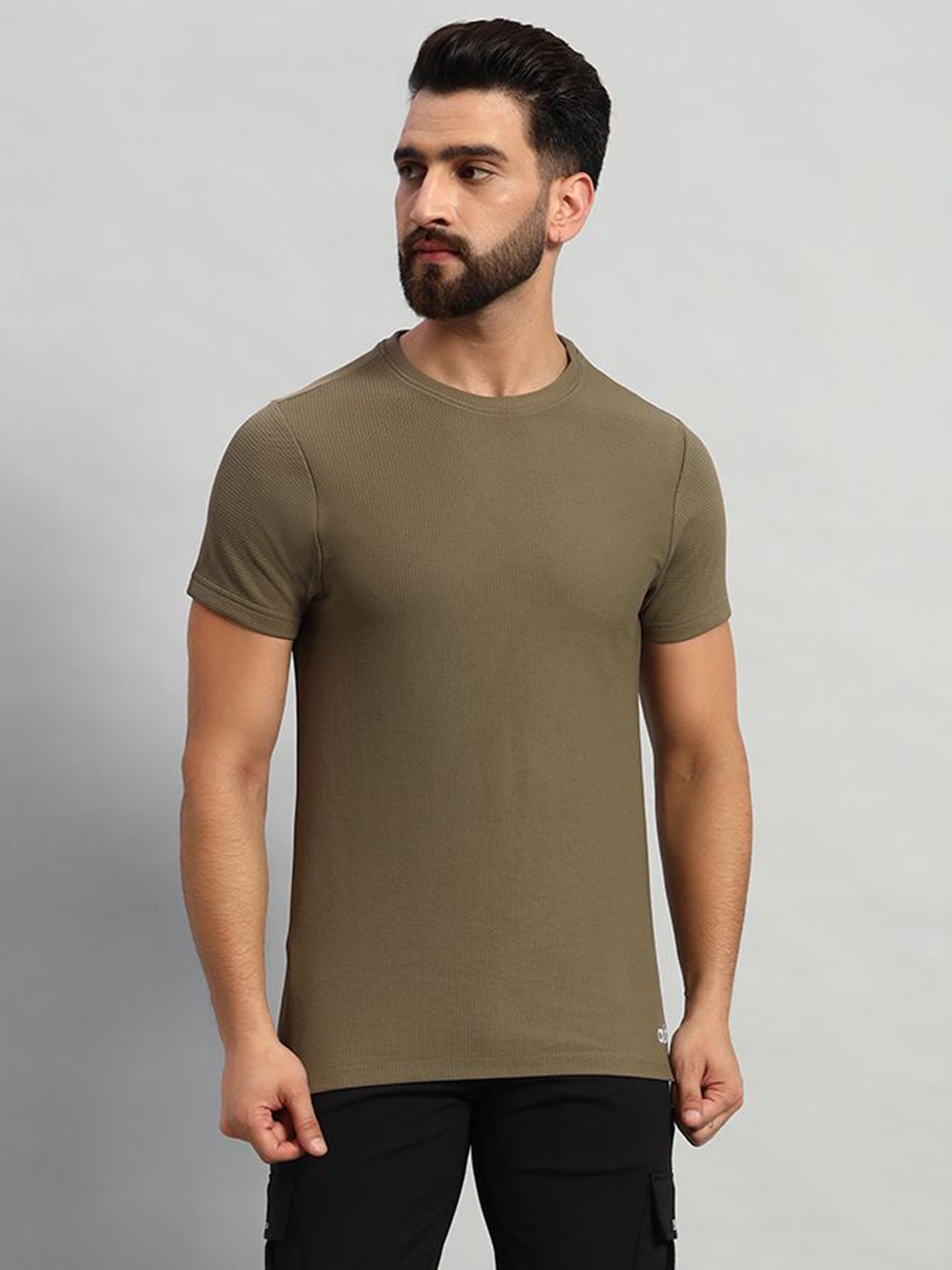 

ATICX Men Brand Logo Antimicrobial Slim Fit T-shirt, Green