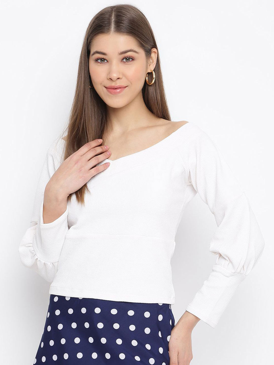

DressBerry Women V-Neck Top, White