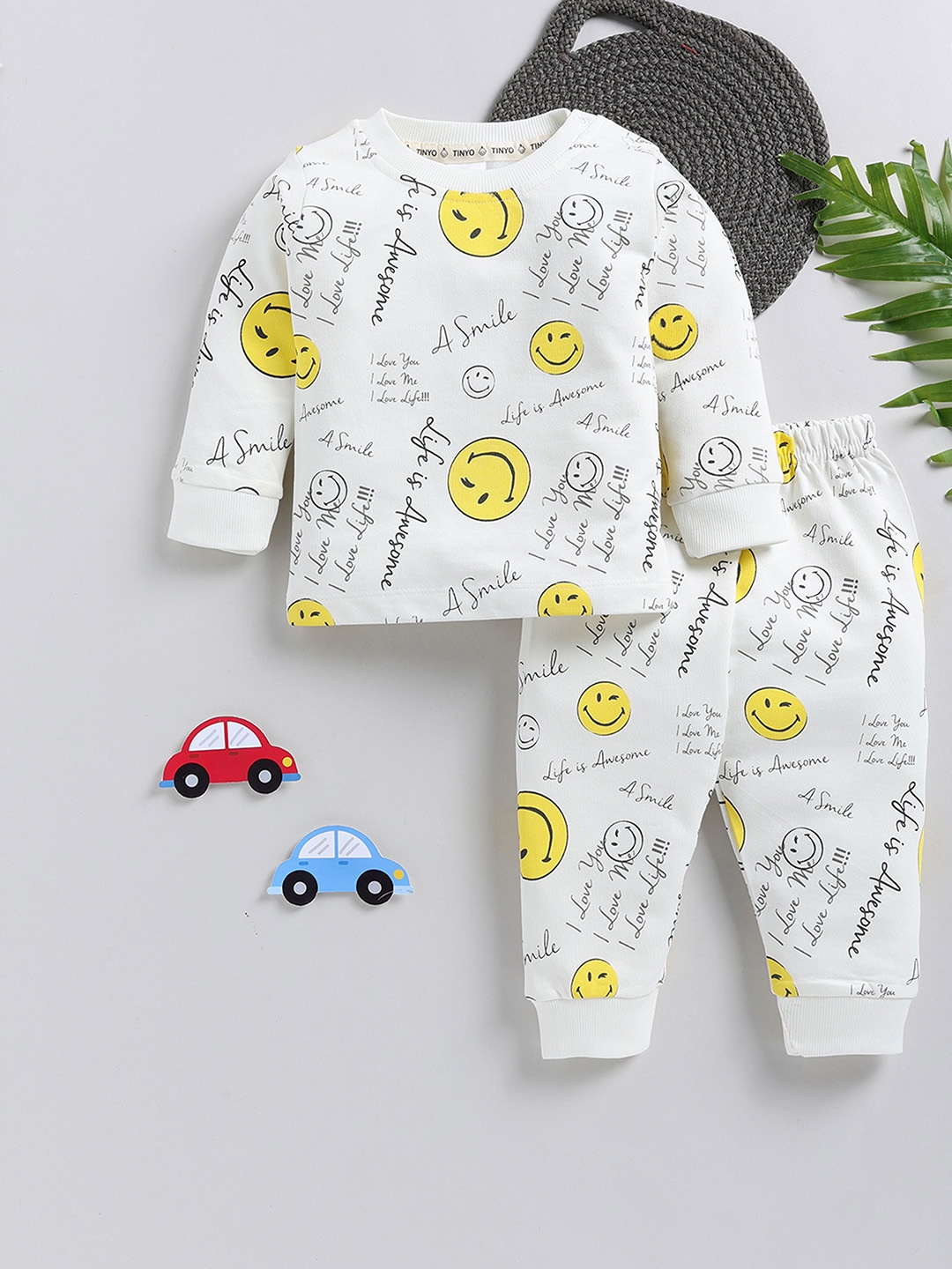 

YK X Tinyo Infants Girls Printed Pure Cotton T-shirt and Jogger, Off white