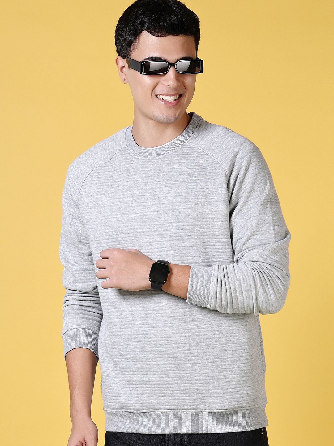 

V-Mart Men Sweatshirt, Grey