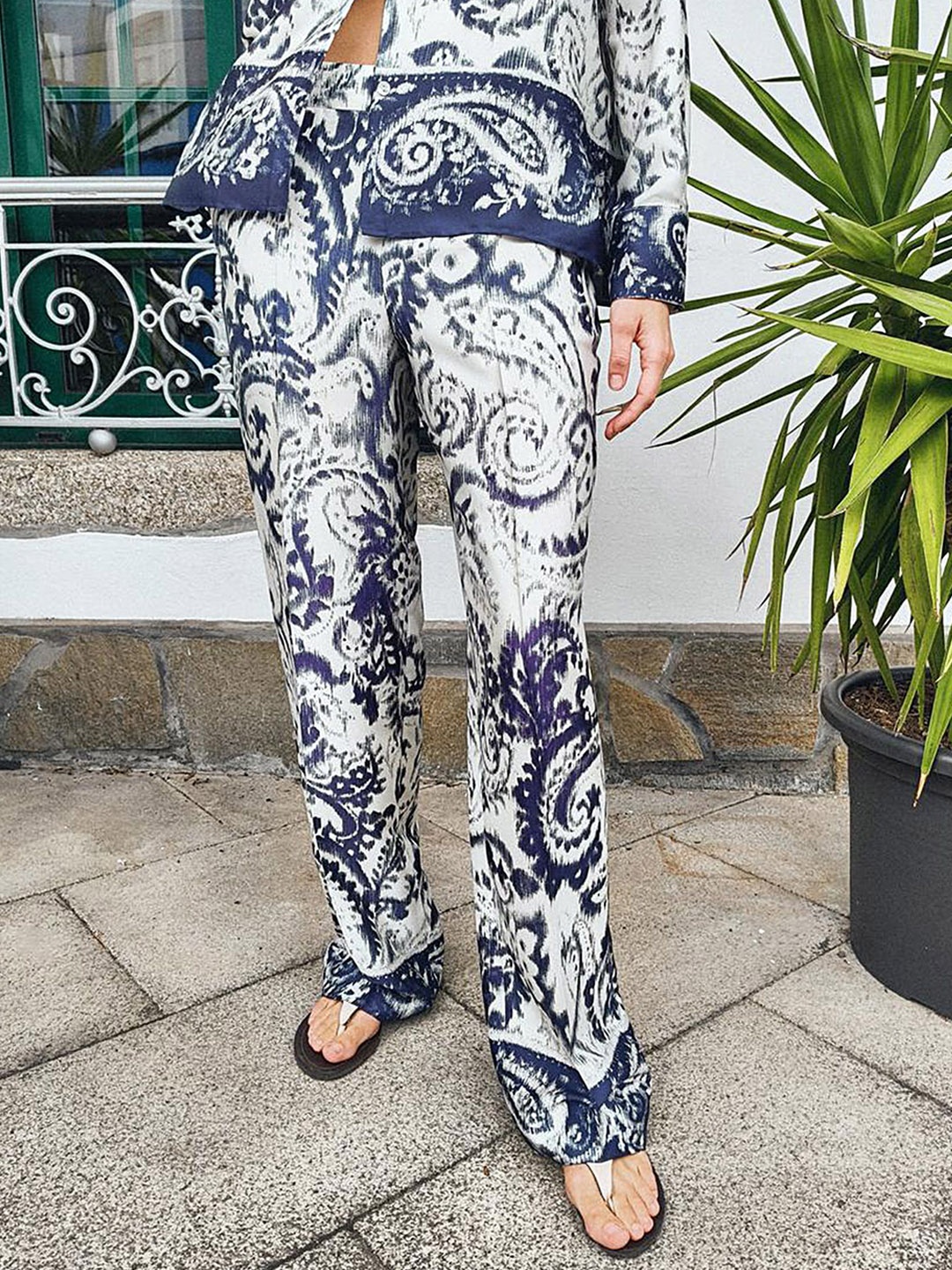 

LULU & SKY Women Ethnic Printed Loose Fit High-Rise Trousers, White