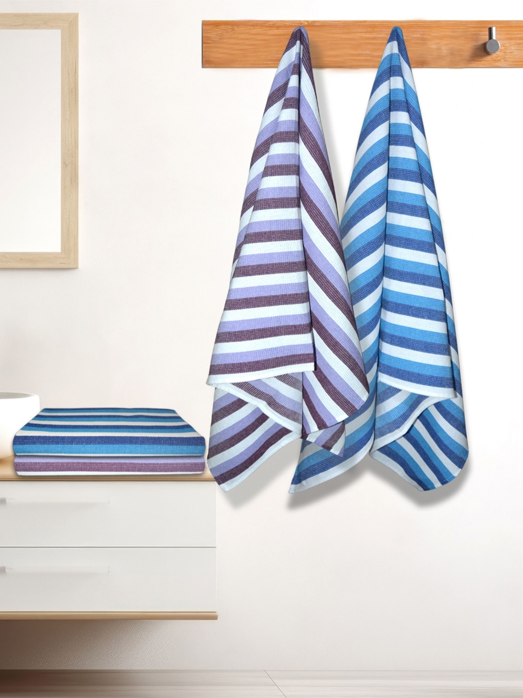 

Athom Living Iris Blue & Purple 4 Pieces Striped Printed Cotton 210 GSM Bath Towels