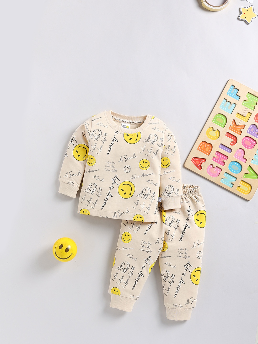 

YK X Tinyo Infant Girls Smiley Printed Pure Cotton T-shirt with Trousers, Beige