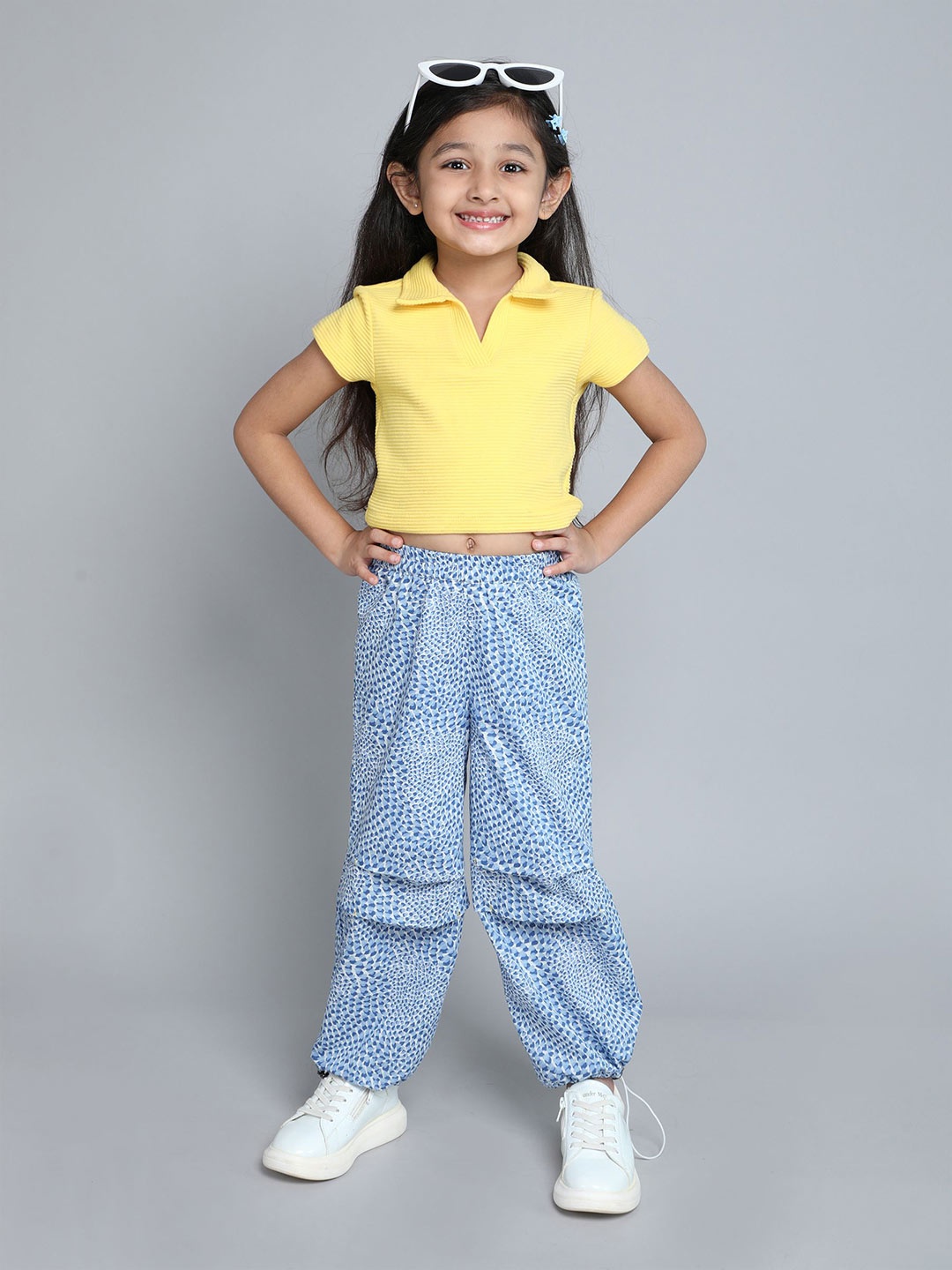 

taffykids Girls T-shirt with Trousers, Yellow