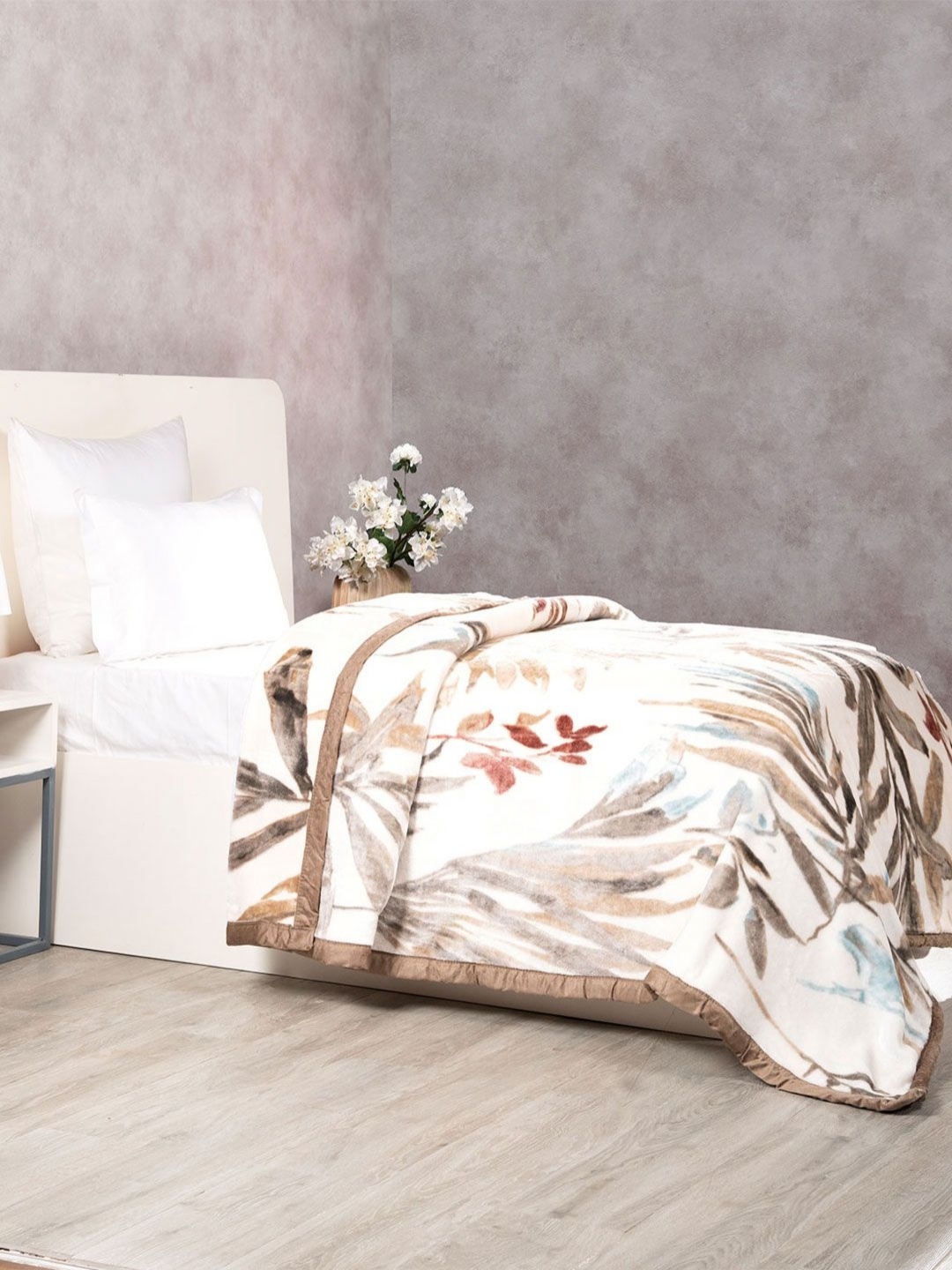 

MYTRIDENT Brown & Beige Floral Single Bed Blanket