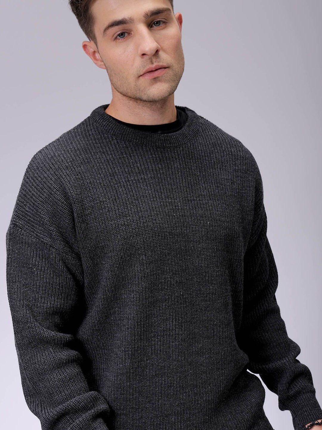 

The Indian Garage Co Men Longline Pullover, Charcoal