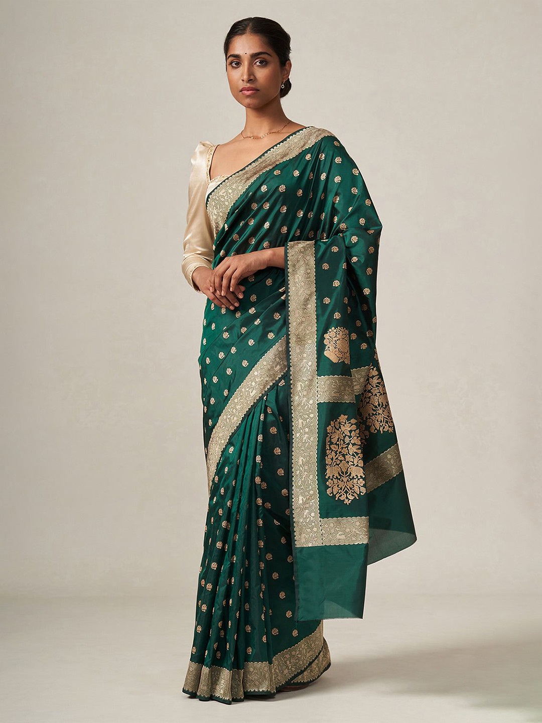 

KALINI Woven Design Zari Silk Blend Banarasi Saree, Green