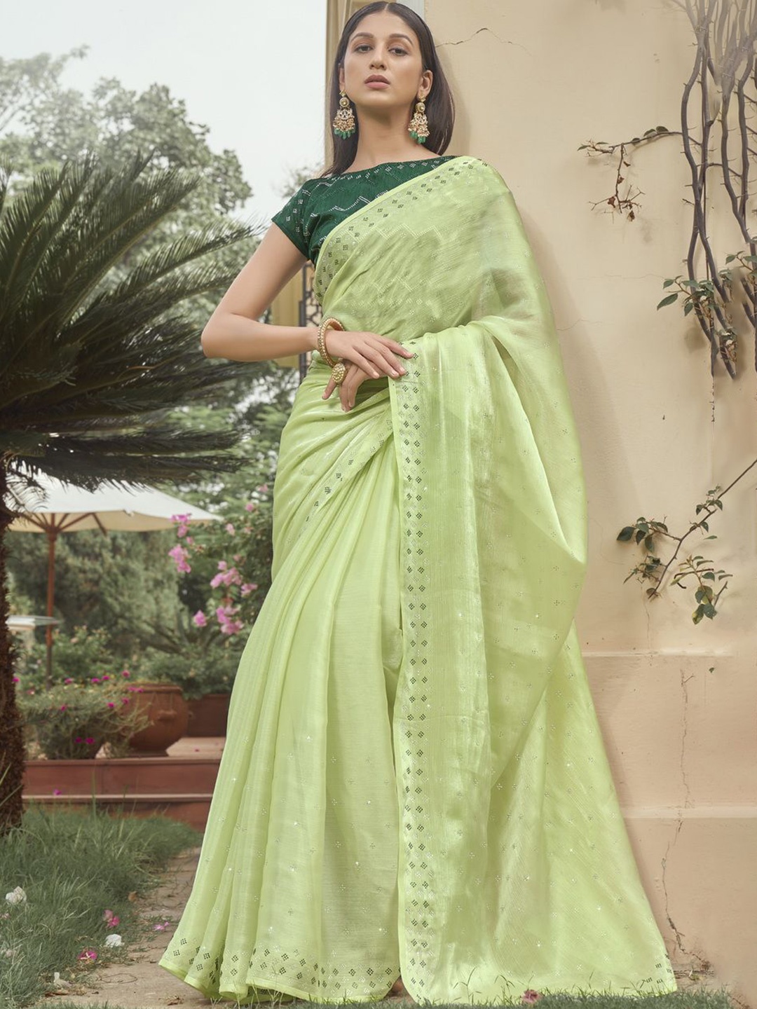 

Kalista Women Embellished Beads and Stones Pure Chiffon Saree With Blouse Piece, Green