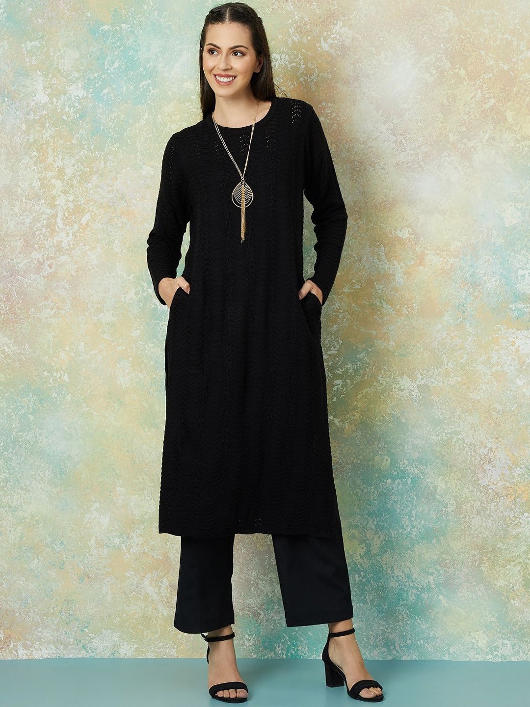 

Melange by Lifestyle Women Flared Sleeves Sequinned Kurta, Black