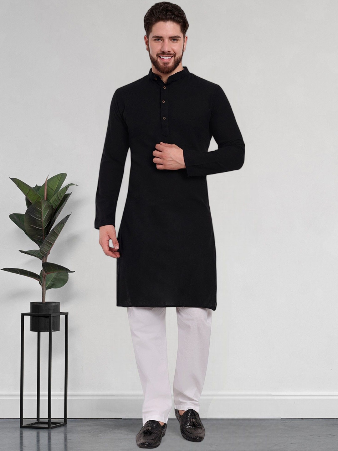 

SKAVIJ Men Regular Pure Cotton Kurta with Pyjamas, Black