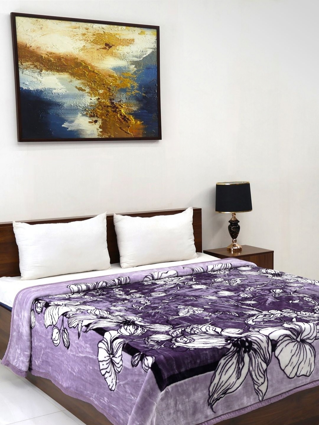 

Signature Purple & White Floral Heavy Winter 550 GSM Double Bed Blanket