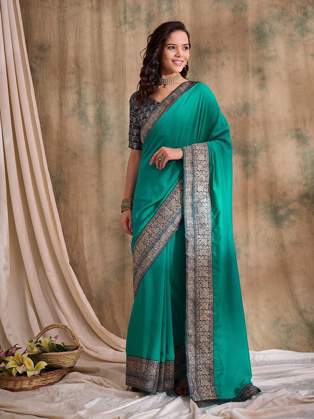 

Suha Zari Art Silk Saree, Sea green