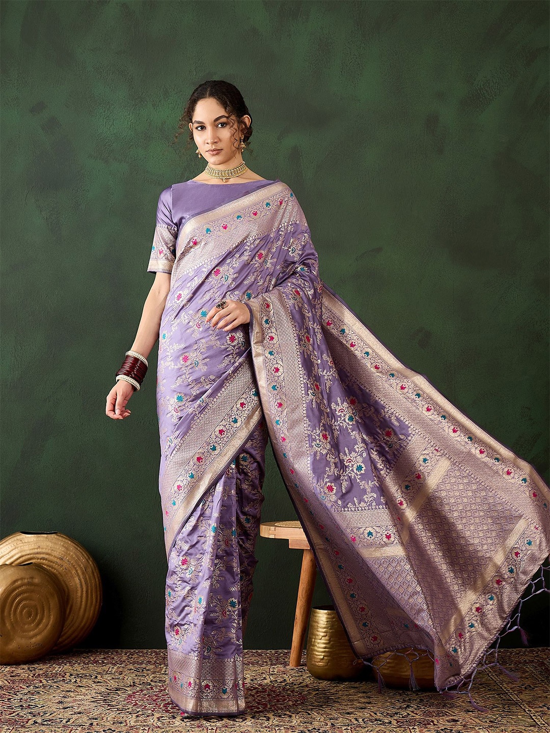 

Suha Woven Design Zari Art Silk Saree, Lavender