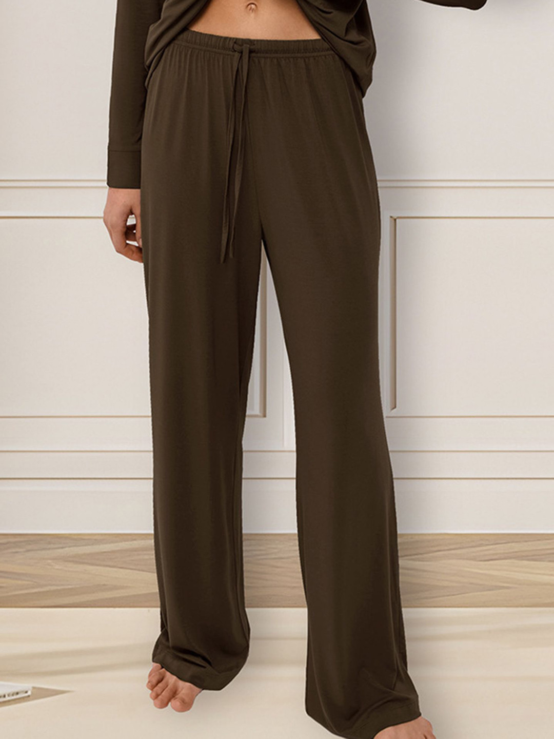 

LULU & SKY Women Shirt Collar Night suit, Brown