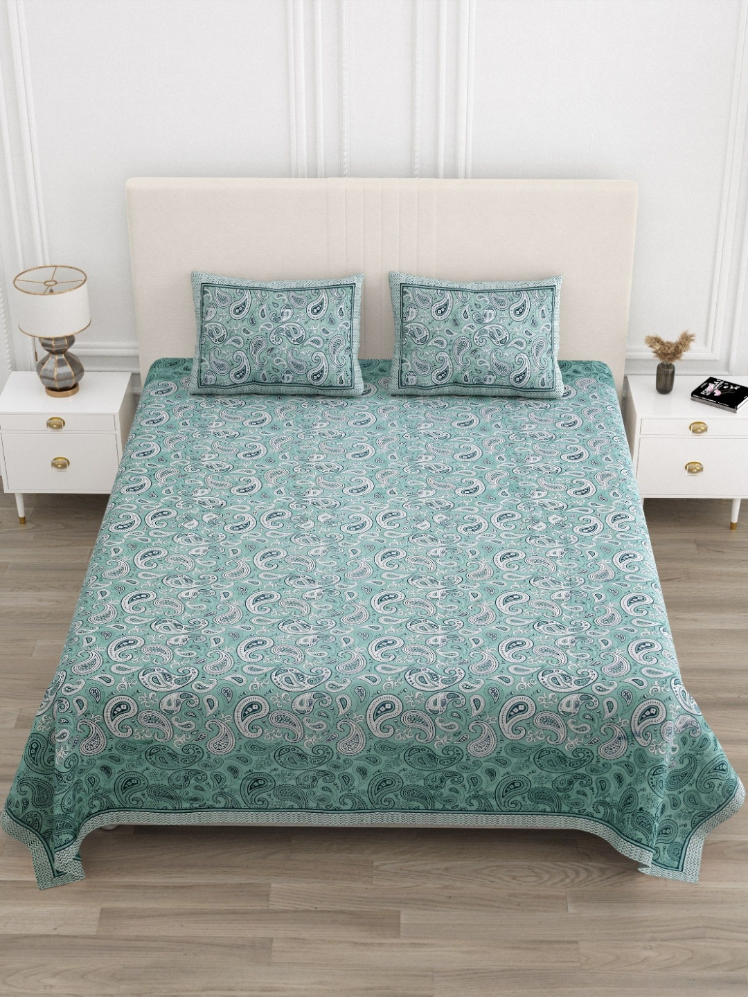 

Jinaya's Green Ethnic Motifs Printed Pure Cotton 210 TC King Bedsheet Set 2.74 m x 2.28 m