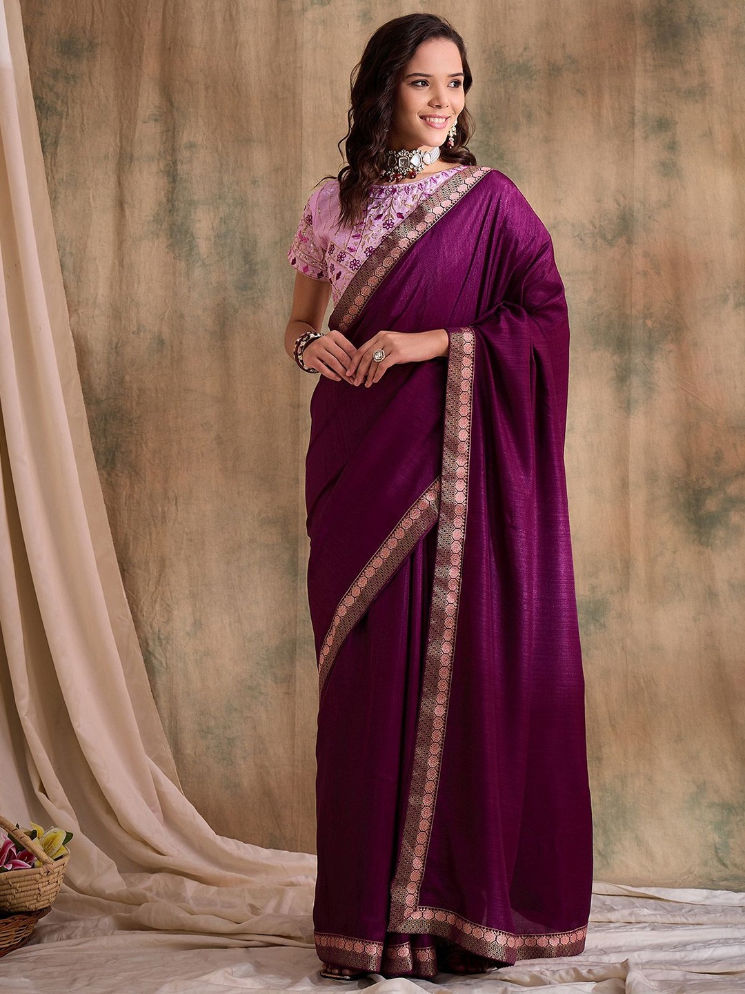 

Suha Embellished Beads and Stones Art Silk Saree, Purple