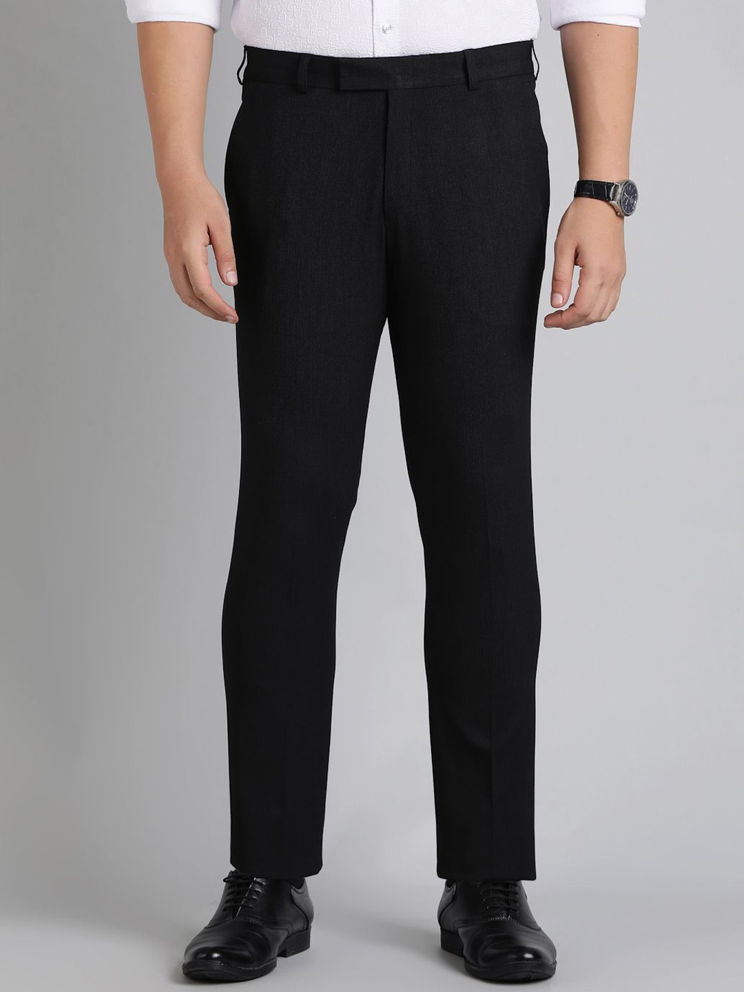 

JADE BLUE Men Slim Fit Trousers, Black