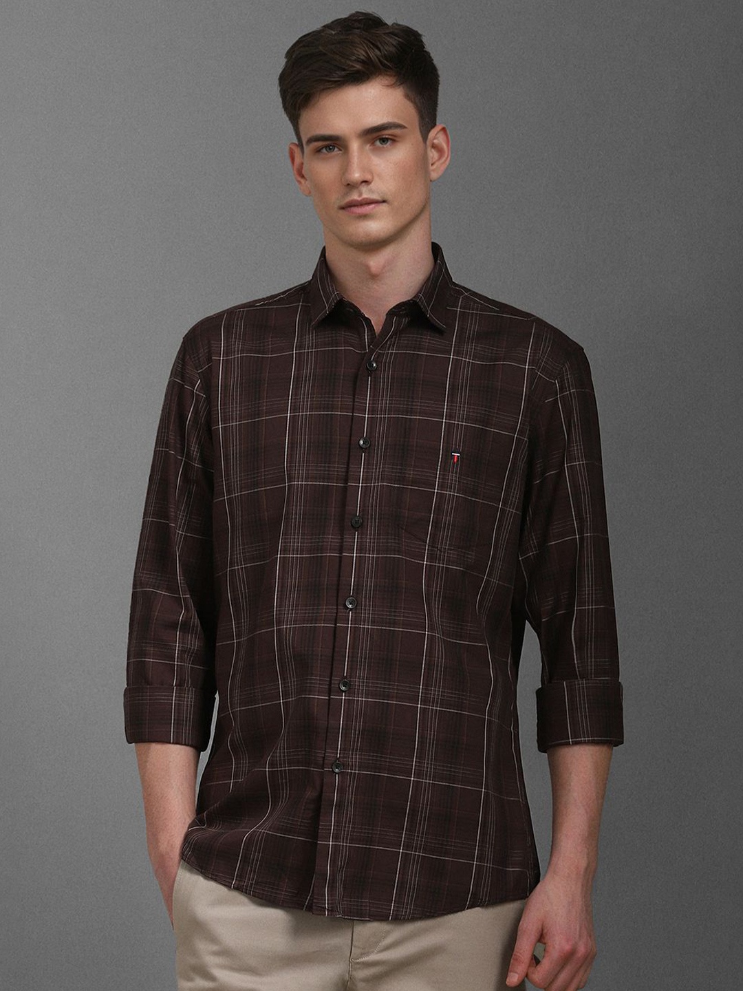 

Louis Philippe Sport Men Slim Fit Opaque Checked Casual Shirt, Brown