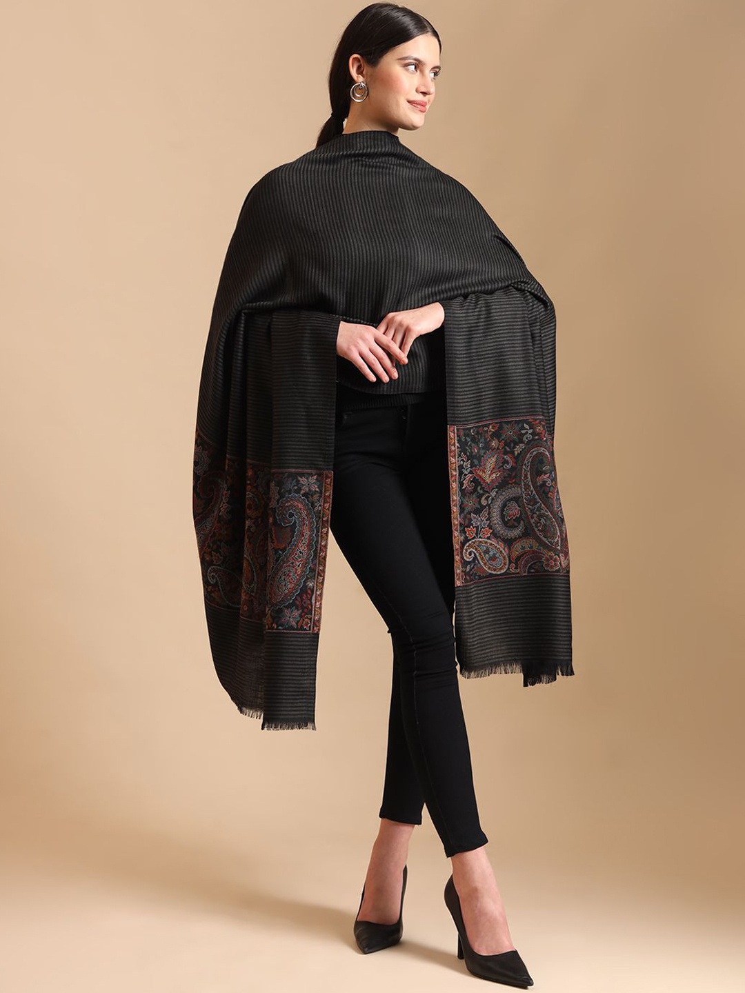 

Zamour Women Paisley Woven Design Shawl, Black