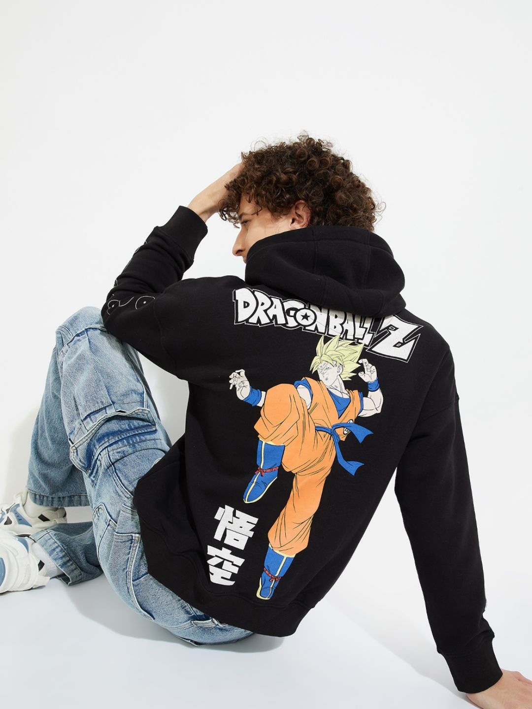 

MAX URB_N Men Oversized Dragon Ball Z Print Hoodie, Black