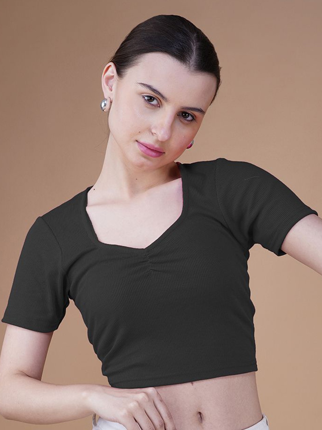 

Lagashi Women Sweetheart Neck Fitted Crop Top, Black