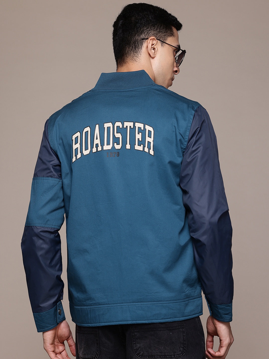 

The Roadster Lifestyle Co. Brand Logo Acrylic No Tailored Jacket, Teal