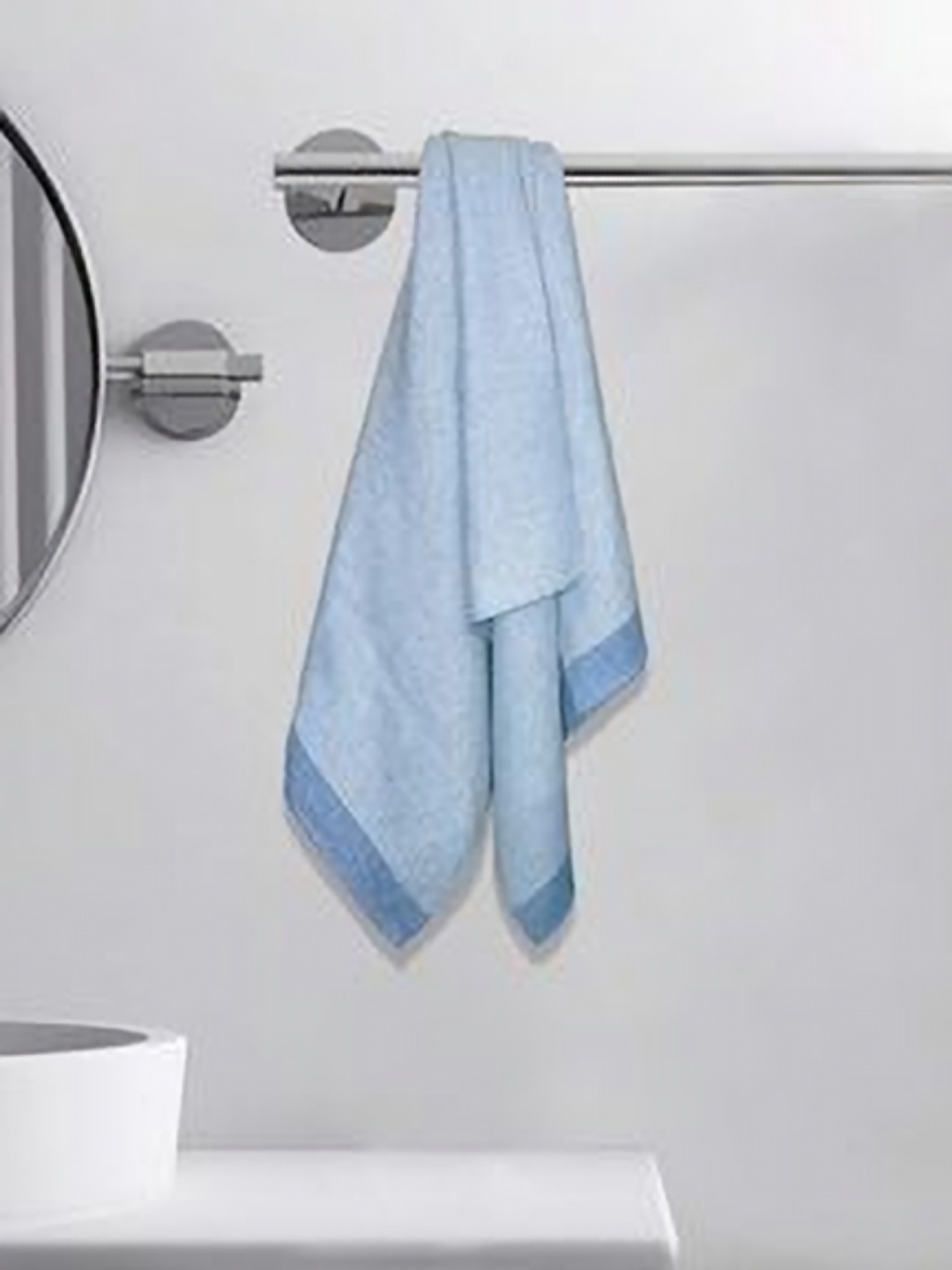 

Aura Navy Blue & Blue 1 Cotton 210 GSM Bath Towel