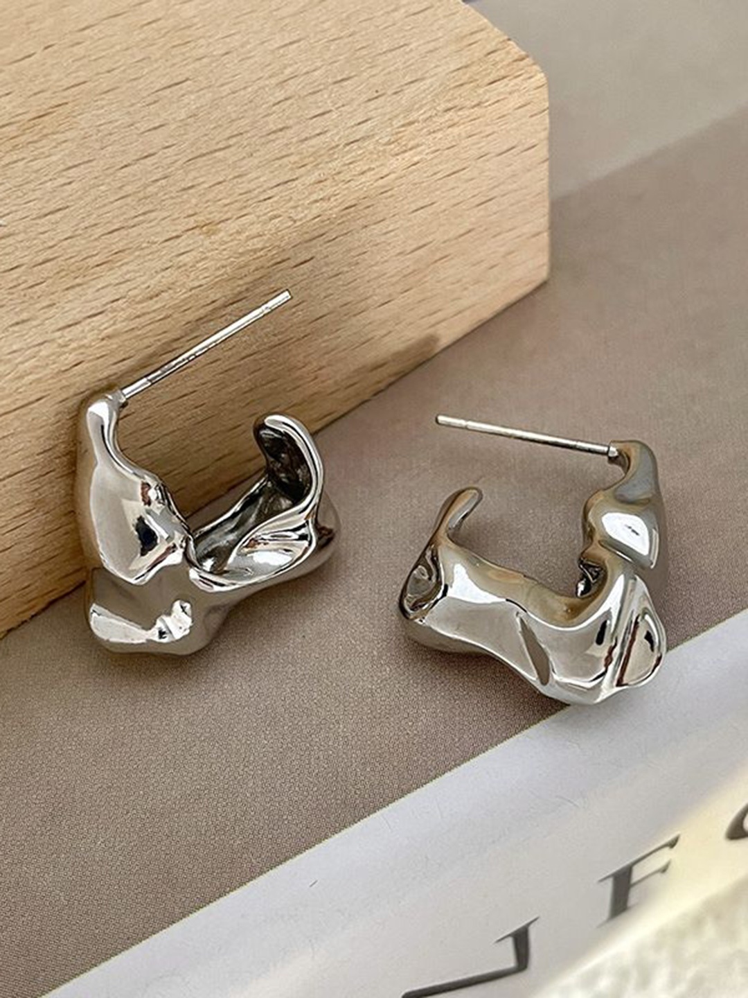 

Just Lil Things Contemporary Drop Earrings, Multi