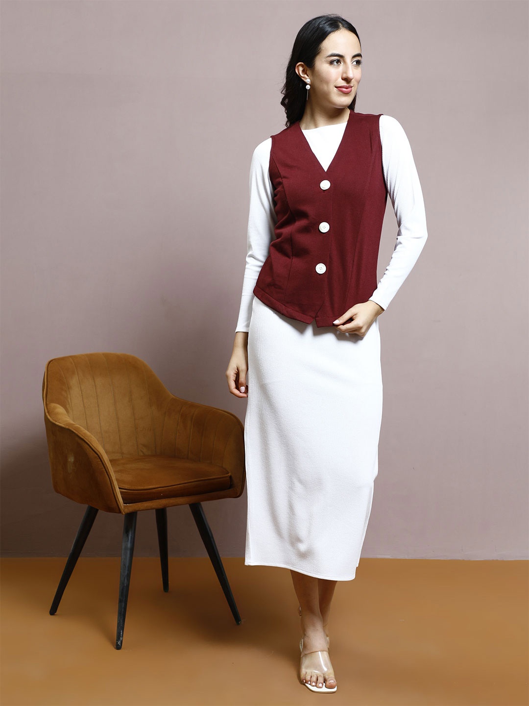 

Athena Women V-Neck Waistcoat, Maroon