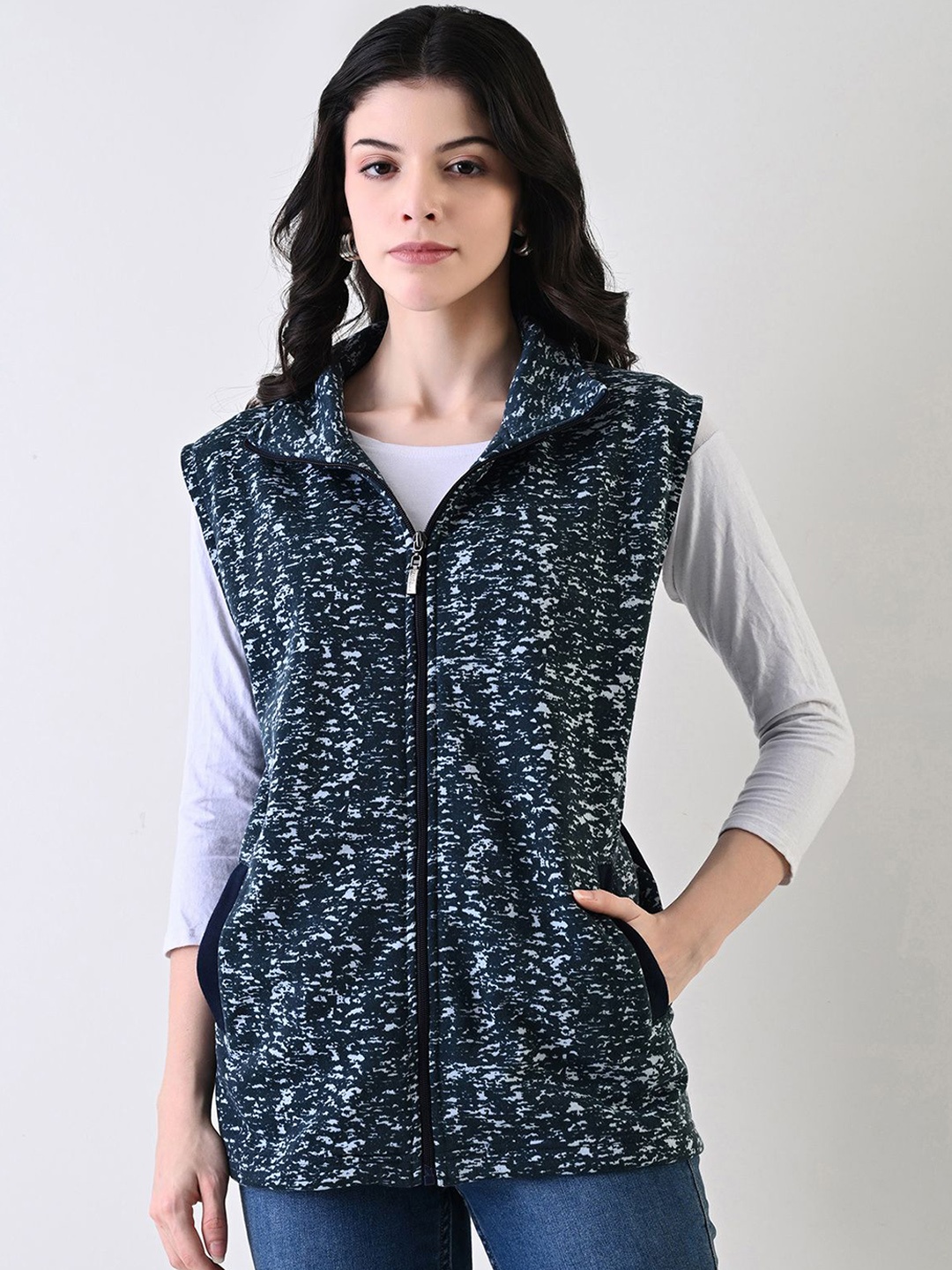 

BAESD Women Geometric Fleece Lightweight Open Front Jacket with Embroidered, Navy blue