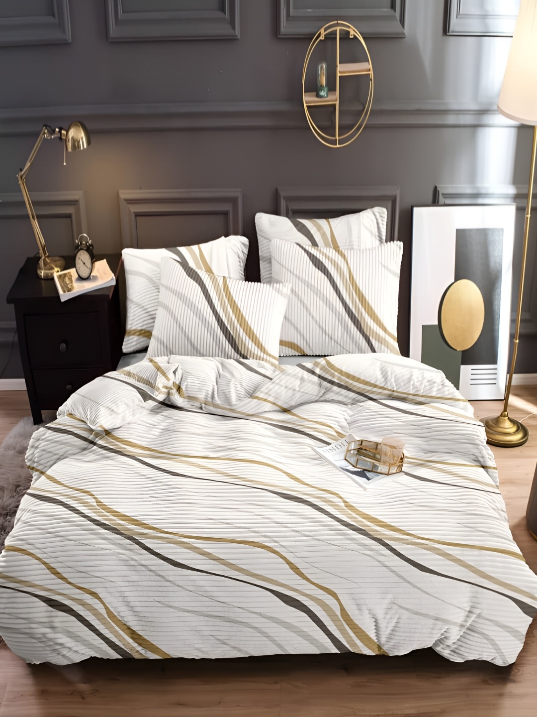 

BREVARD Cream Colored & Brown Printed Double Duvet Cover