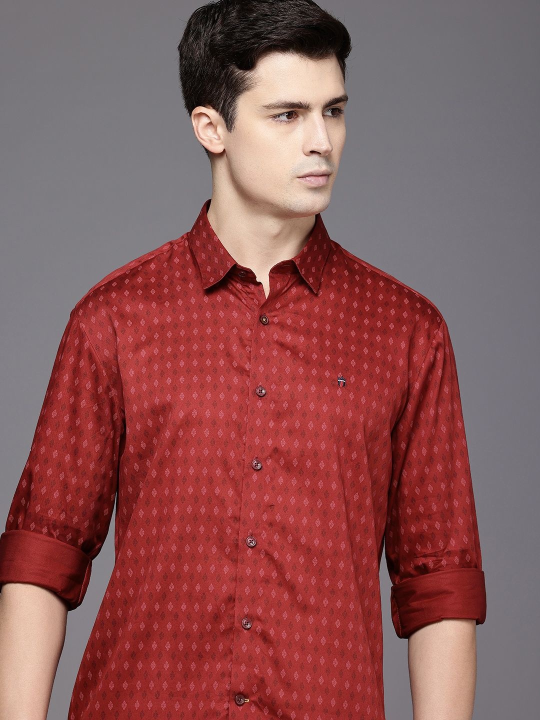 

Louis Philippe Sport Pure Cotton Slim Fit Opaque Printed Casual Shirt, Maroon