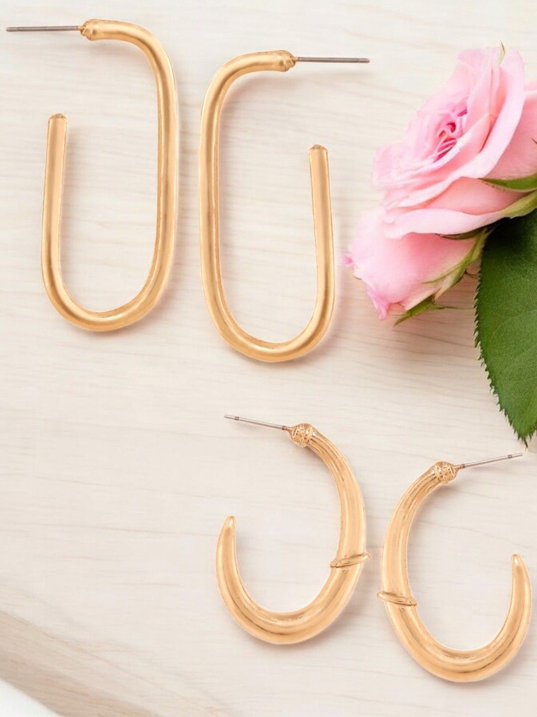 

OOMPH Geometric Hoop Earrings, Gold