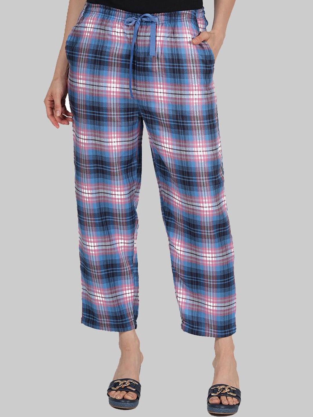 

Style Shoes Women Printed Mid-Rise Lounge Pants, Blue