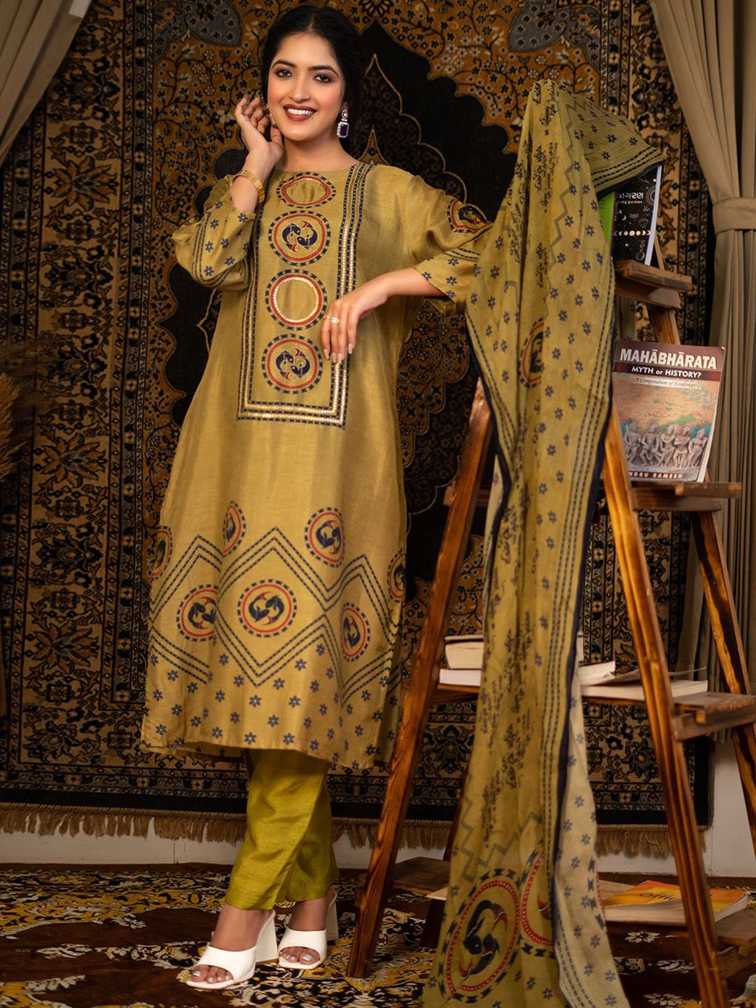 

EARTH O FAB Women Ethnic Motifs Printed Regular Sequinned Raw Silk Kurta with Palazzos & With Dupatta, Olive