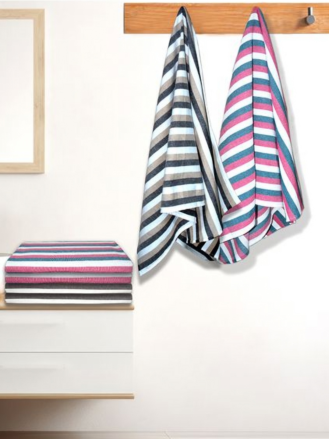 

Aura Pink & White 5 Striped Cotton 210 GSM Bath Towel