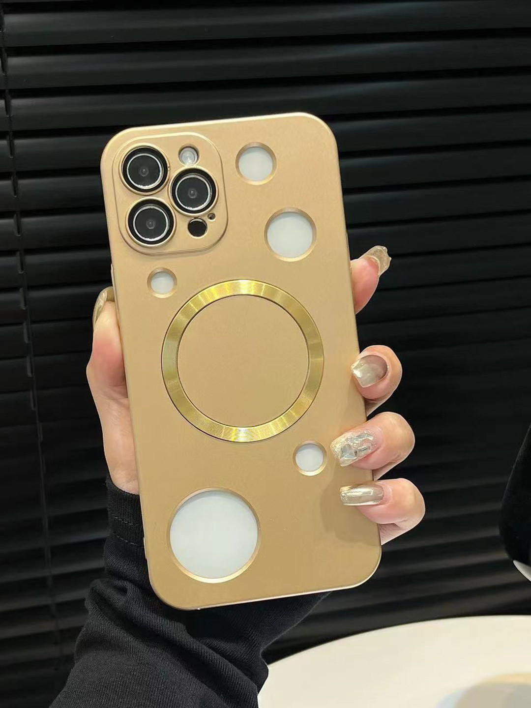 

Luxury Kase Solid Printed iPhone 14 Pro Max Back Case Mobile Accessories, Gold