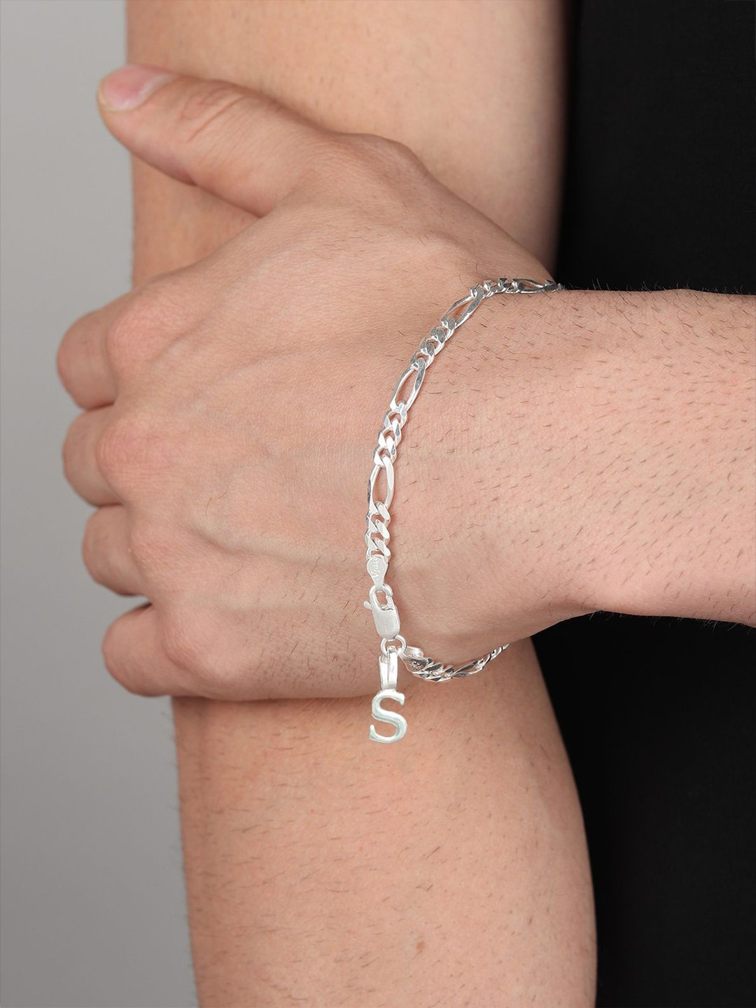 

AKSHAT SAPPHIRE Men Sterling Silver Wraparound Bracelet