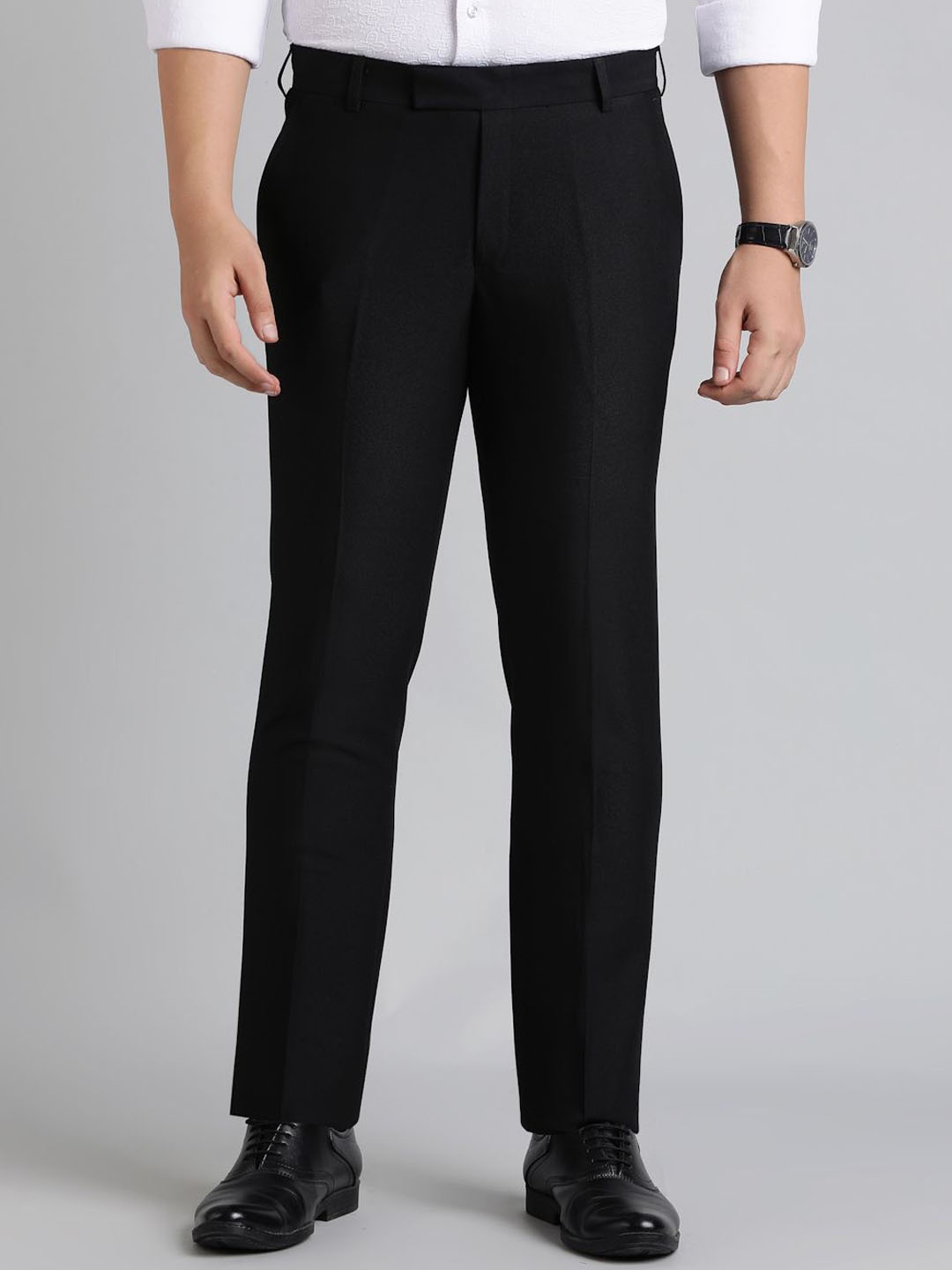 

METAL Men Slim Fit Trousers, Black