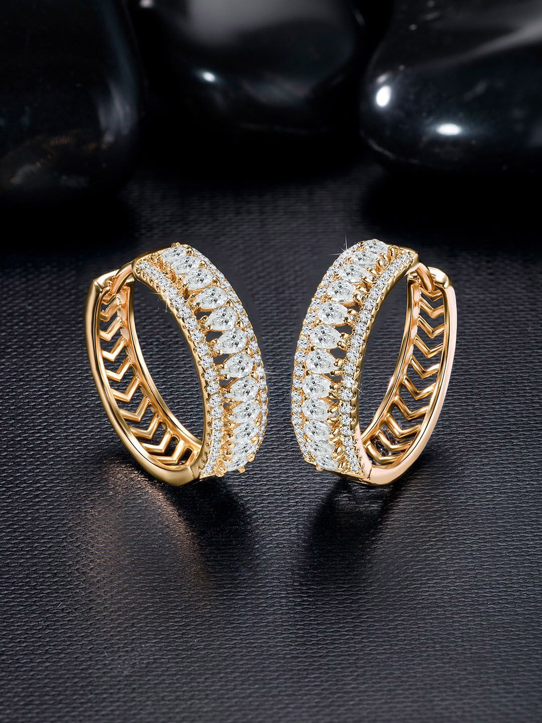 

Peora Contemporary Hoop Earrings, Gold