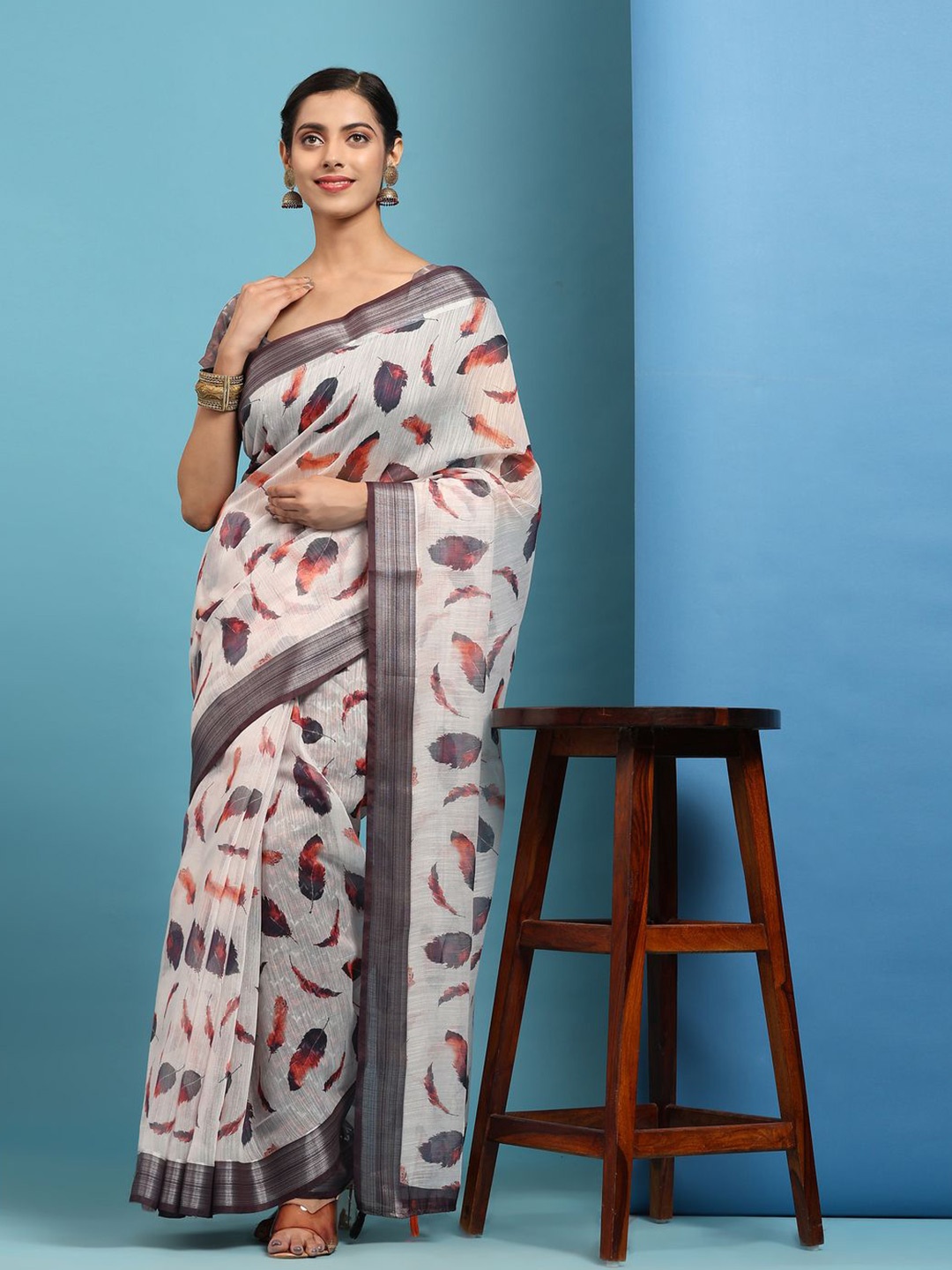 

Anouk Ethnic Motifs Printed Zari Saree, White