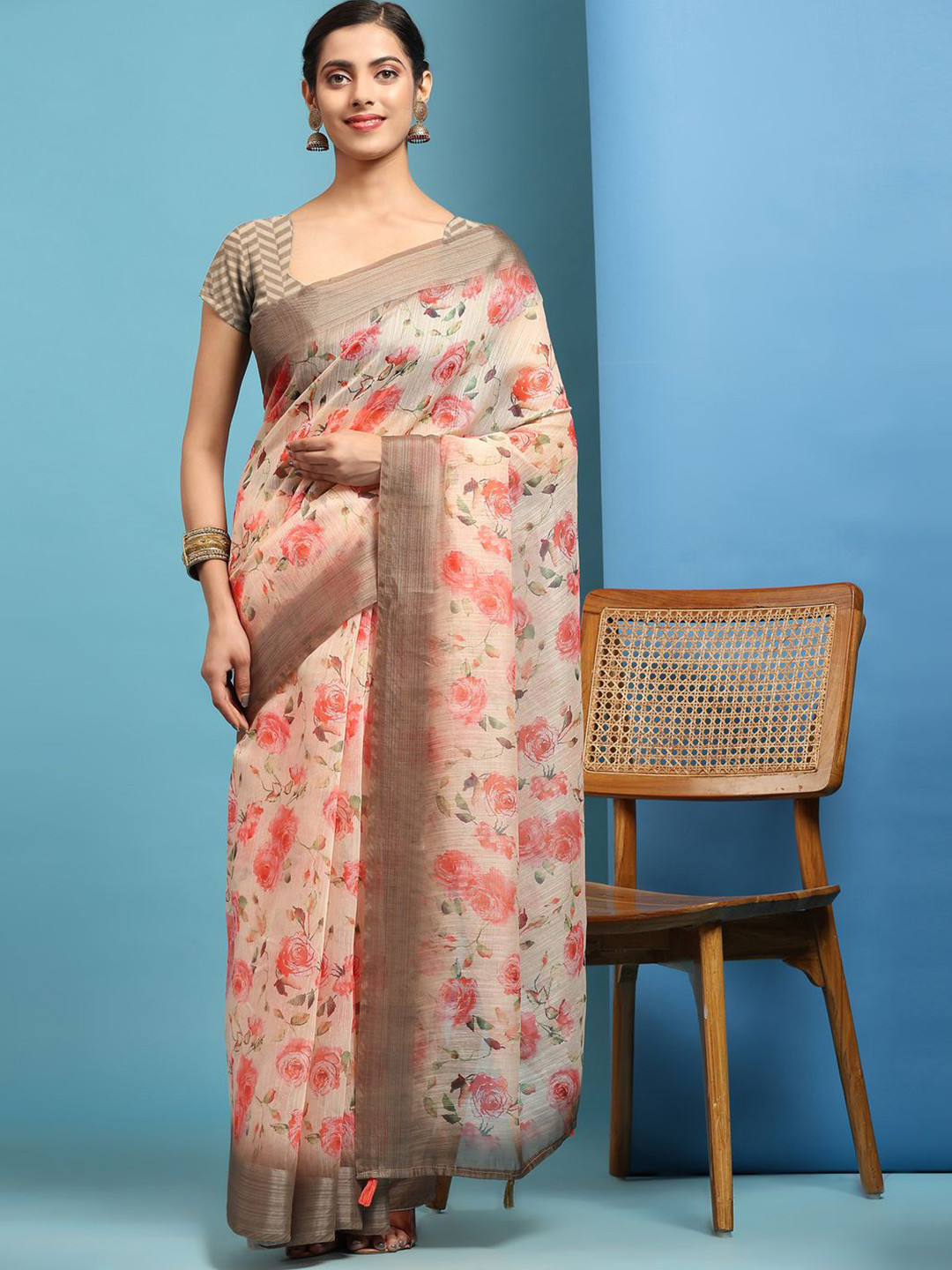 

Anouk Floral Printed Zari Saree, Peach