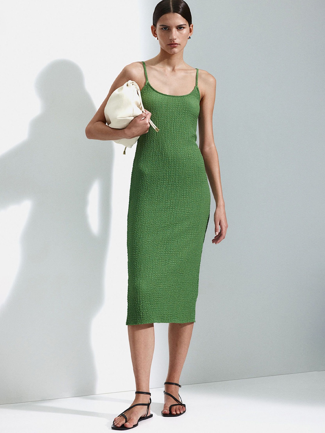 

H&M Crinkled Jersey Dress, Green