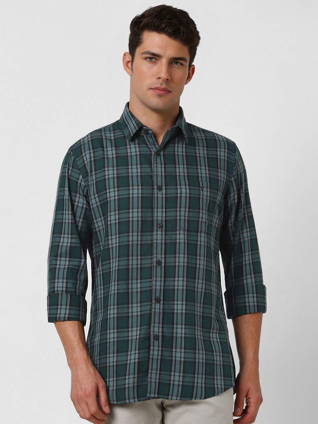 

Van Heusen Sport Men Slim Fit Opaque Checked Casual Shirt, Green