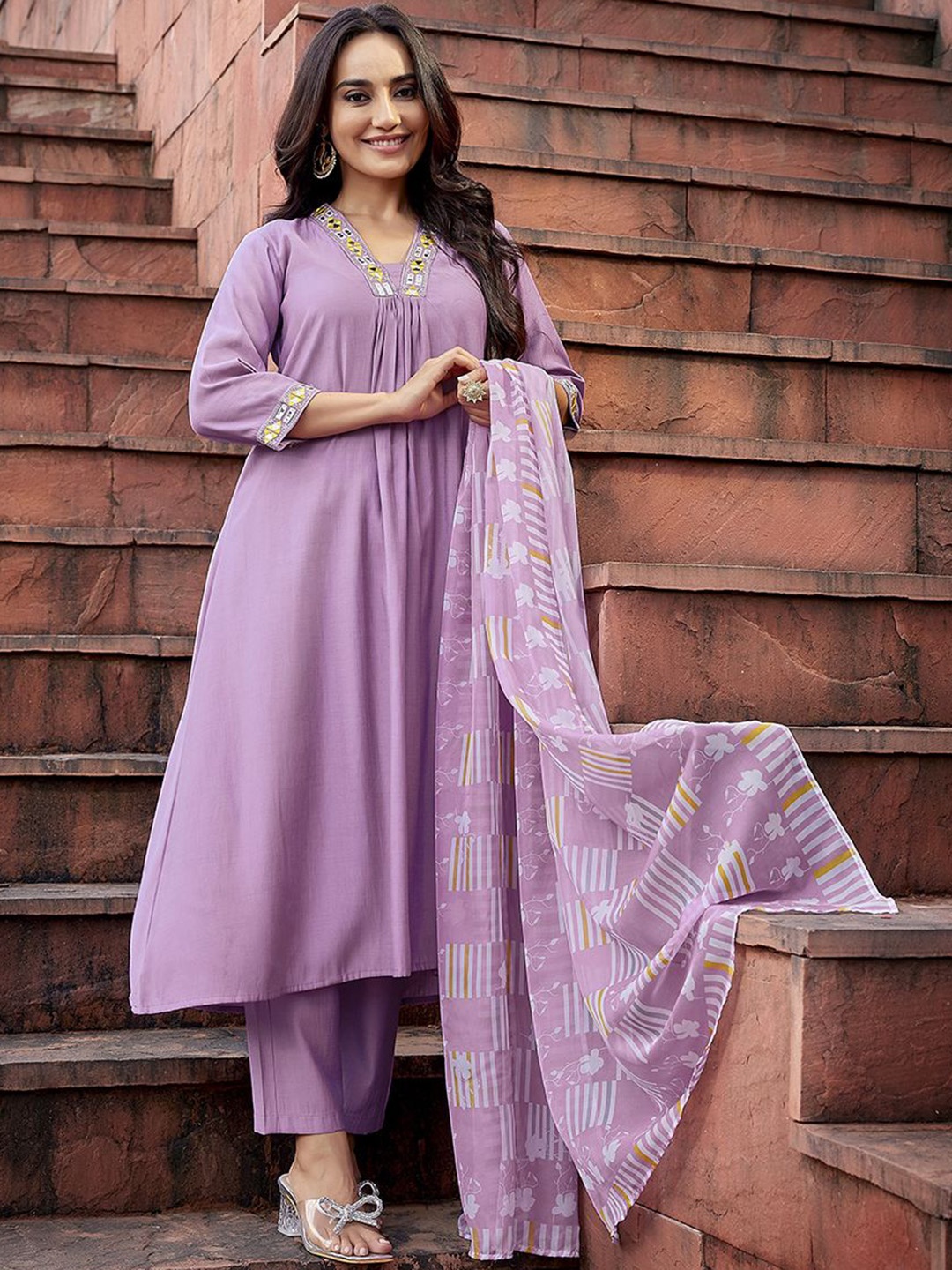 

Royal Export Women Floral Regular Mirror Work Kurta with Trousers & With Dupatta, Lavender