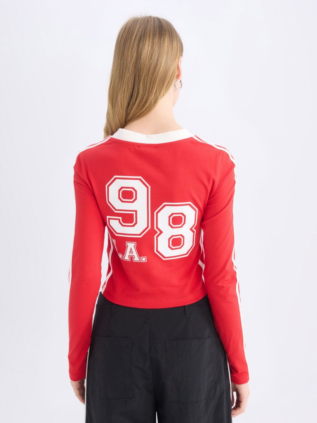 

DeFacto Women Printed Applique T-shirt, Na