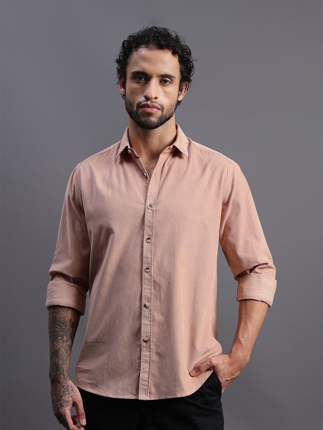 

Beyours Men Classic Opaque Casual Shirt, Peach