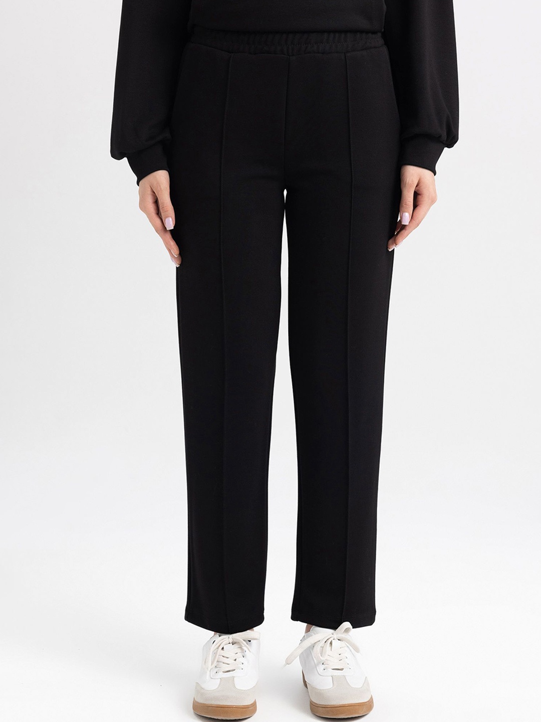 

DeFacto Women Trousers, Na