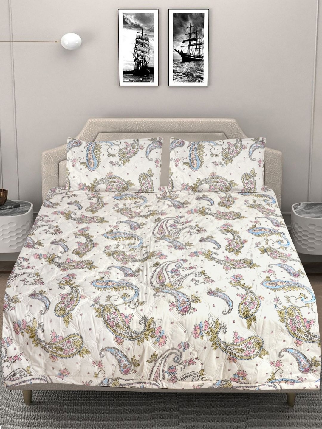 

FABINALIV Off White & Green Printed Reversible Double King Bed Covers